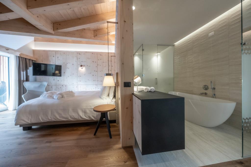 Hotel Ciampedie Luxury Alpine SPA