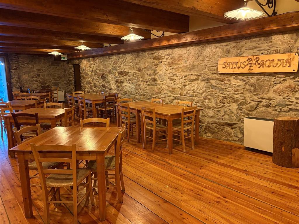 5denní zájezd s dopravou, polopenzí a skipasem v ceně – hotel La Mirandola