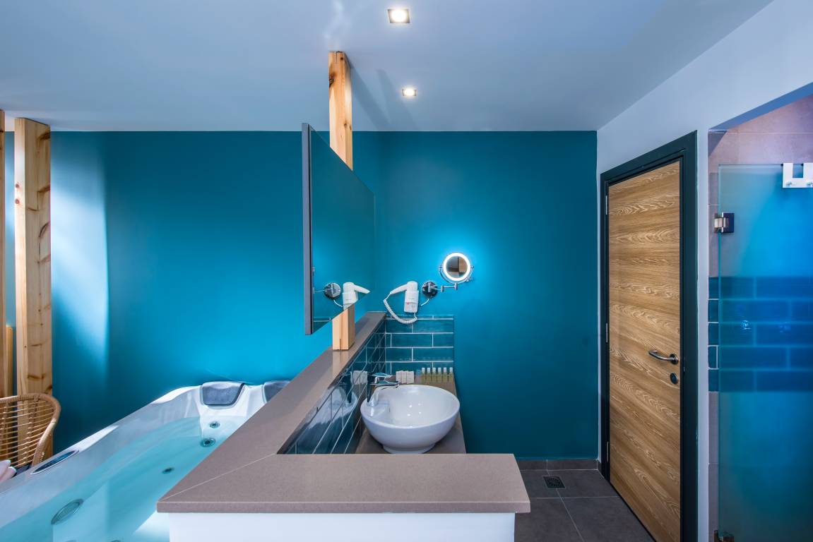 Infinity Blue Boutique Spa