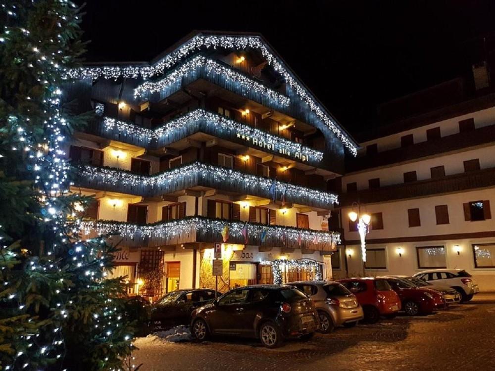 5denní zájezd s dopravou, polopenzí a skipasem v ceně – hotel Alle Alpi