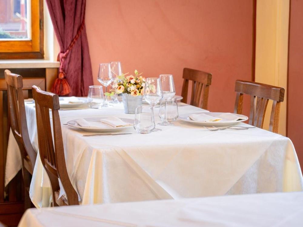 5denní zájezd s dopravou, polopenzí a skipasem v ceně – hotel Alle Alpi