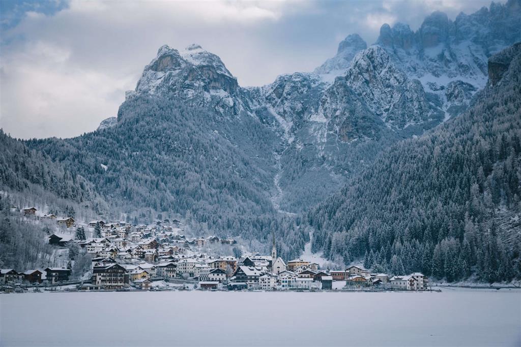 5denní zájezd s dopravou, polopenzí a skipasem v ceně – hotel Alle Alpi