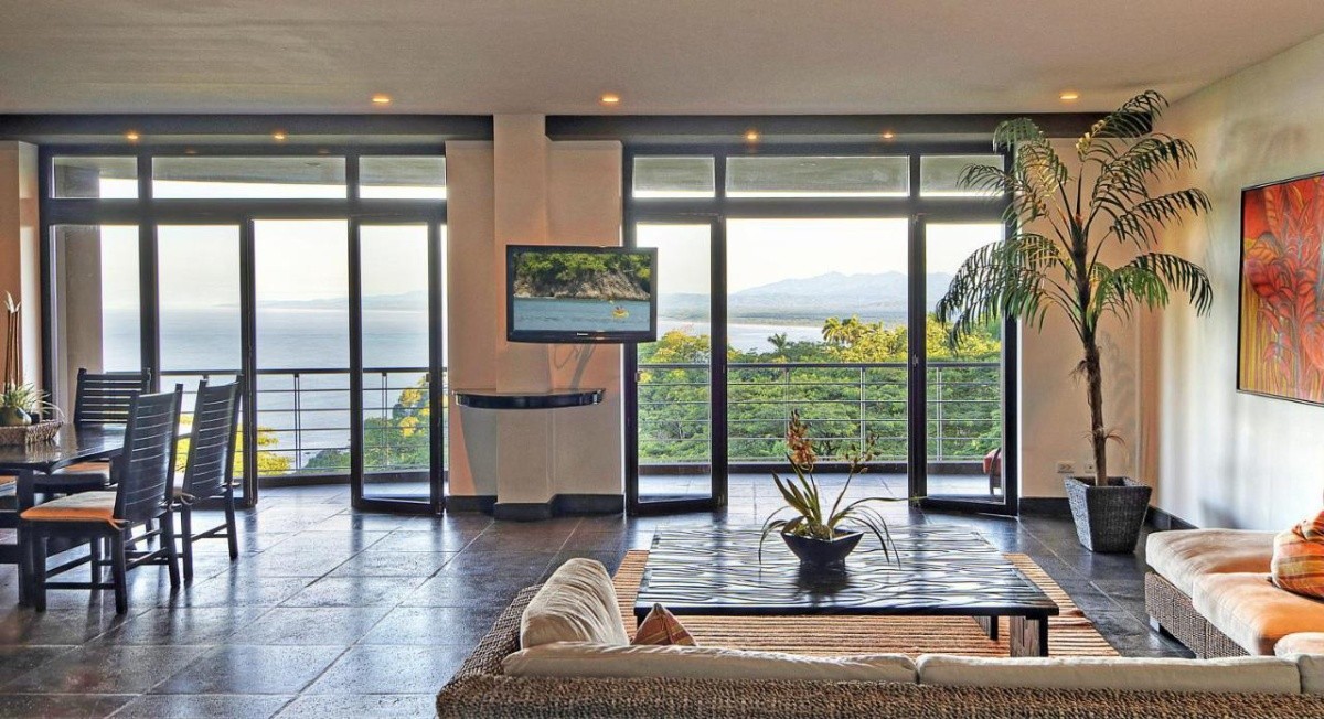 Los Altos Resort