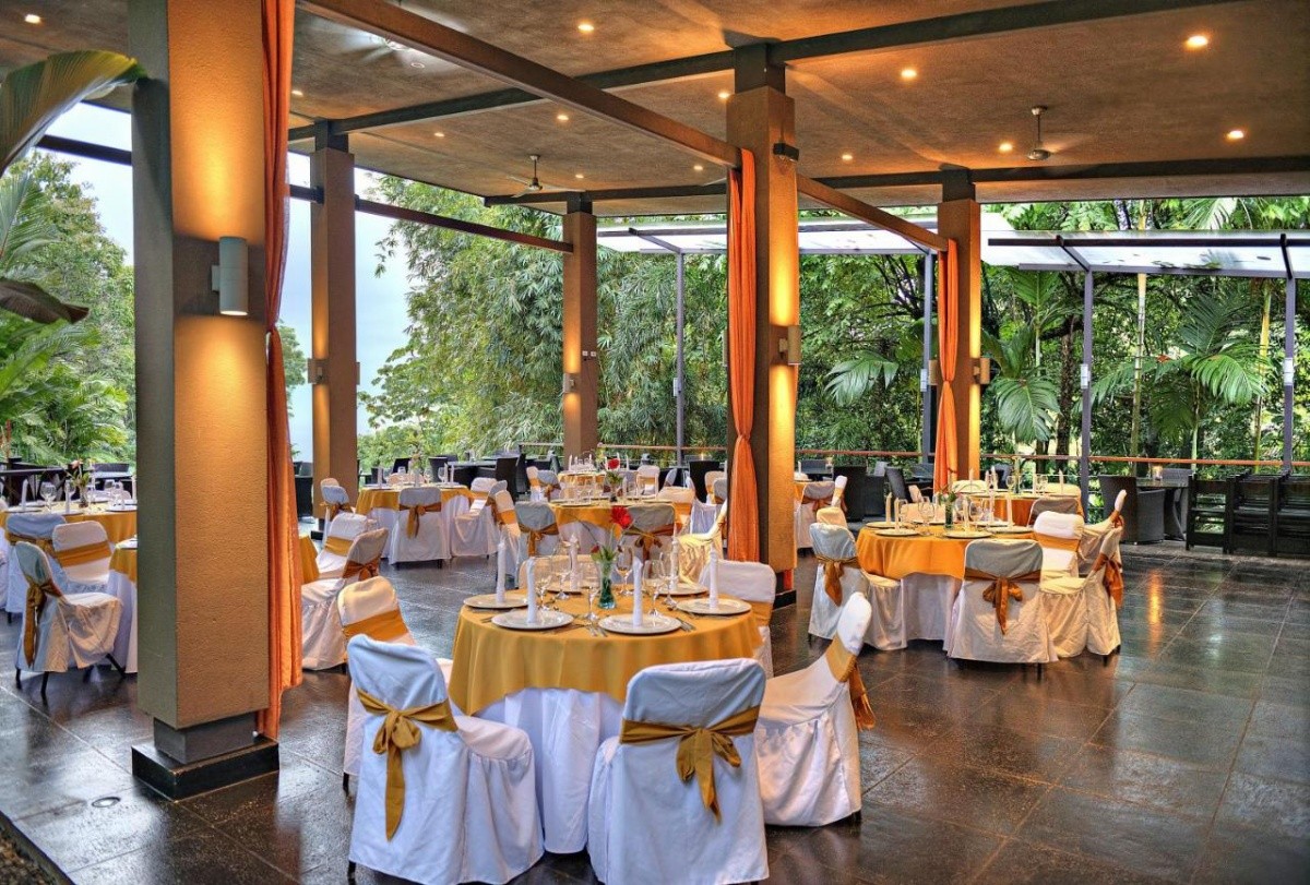 Los Altos Resort