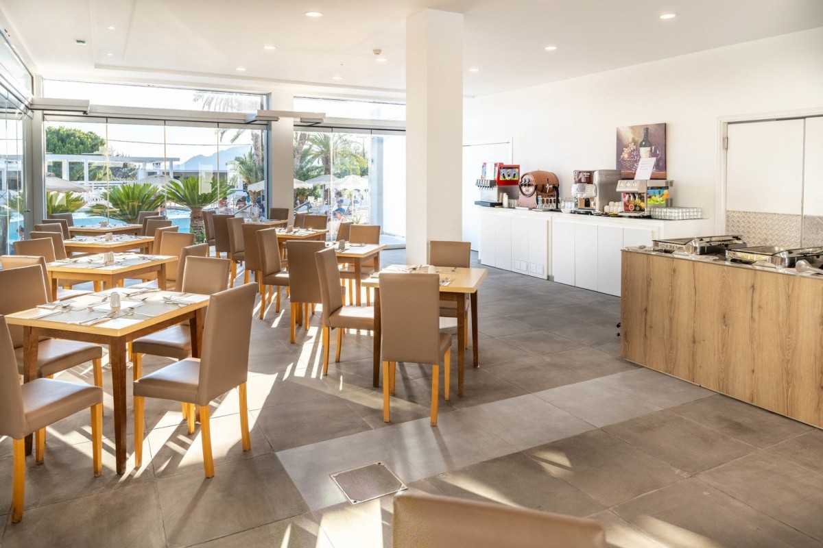 Pefkos Breeze Family Resort