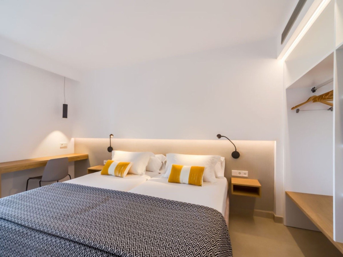 Inturotel Cala Azul