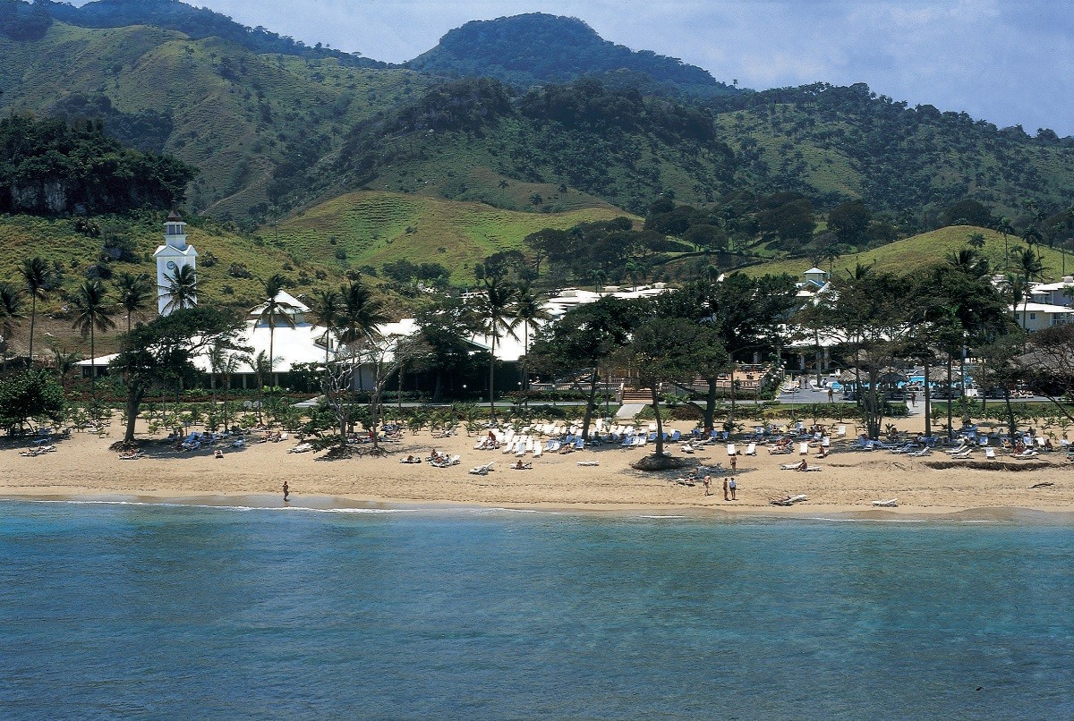 Playabachata Spa Resort