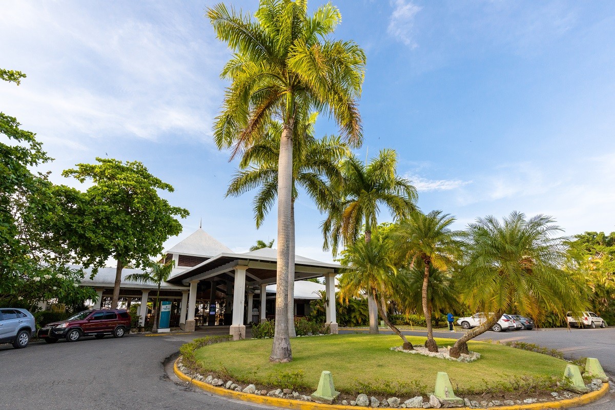 Playabachata Spa Resort