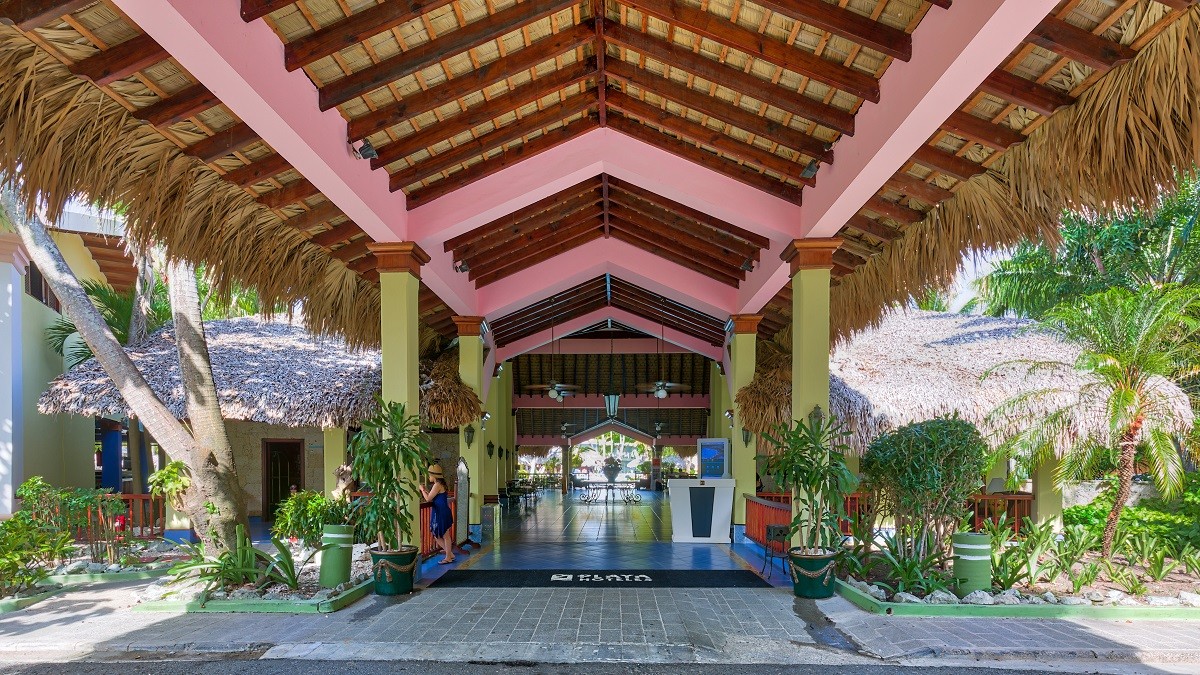 Playabachata Spa Resort