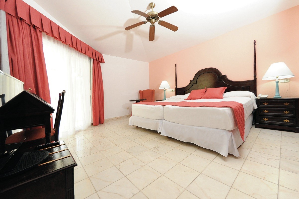 Playabachata Spa Resort