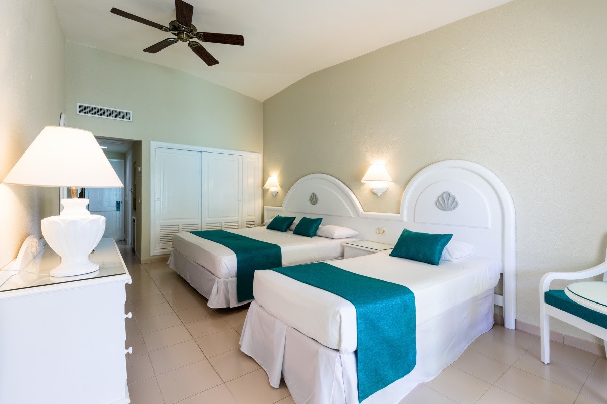 Playabachata Spa Resort
