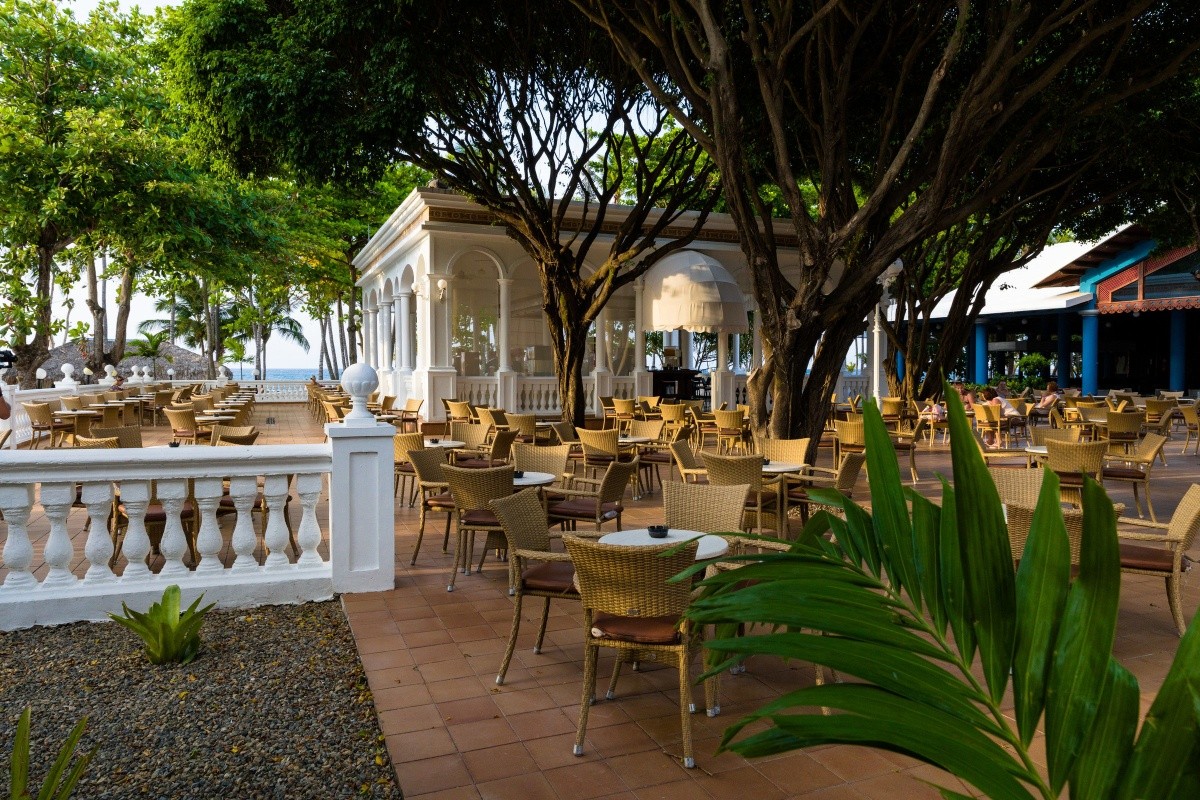 Playabachata Spa Resort