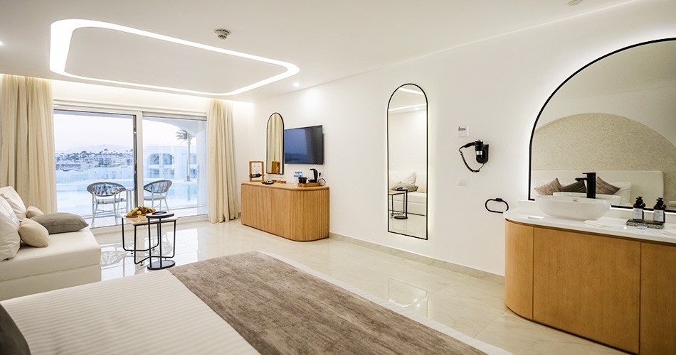 Posh Club By Sunrise White Hills Resort