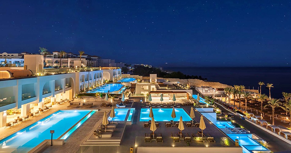 Posh Club By Sunrise White Hills Resort