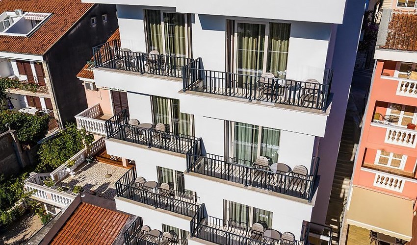 Hotel Bono