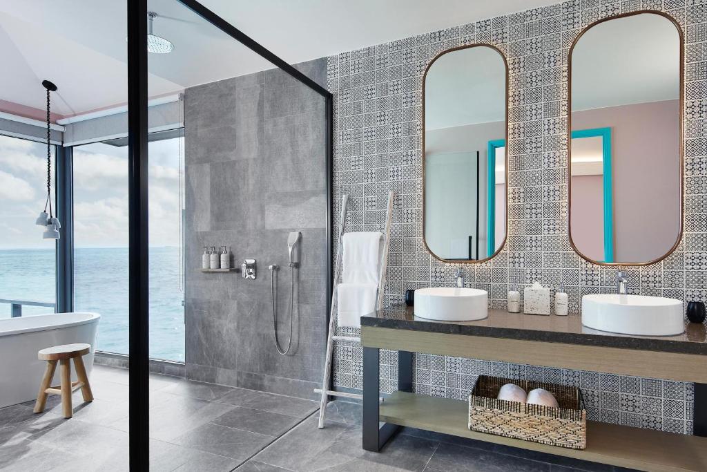 Le Meridien Resort & Spa
