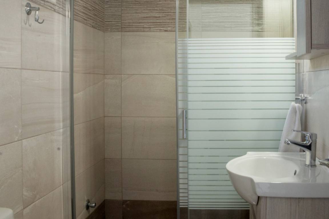 Evina Rooms & Villas