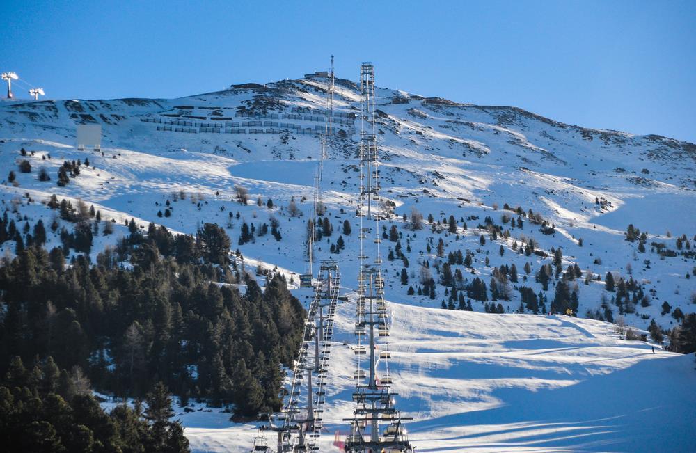 5denní zájezd s dopravou, polopenzí a skipasem v ceně – hotely různé Bormio a okolí