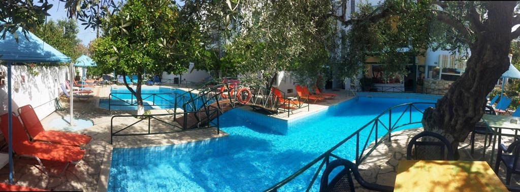 Kastro Apartmány (Myrtos)