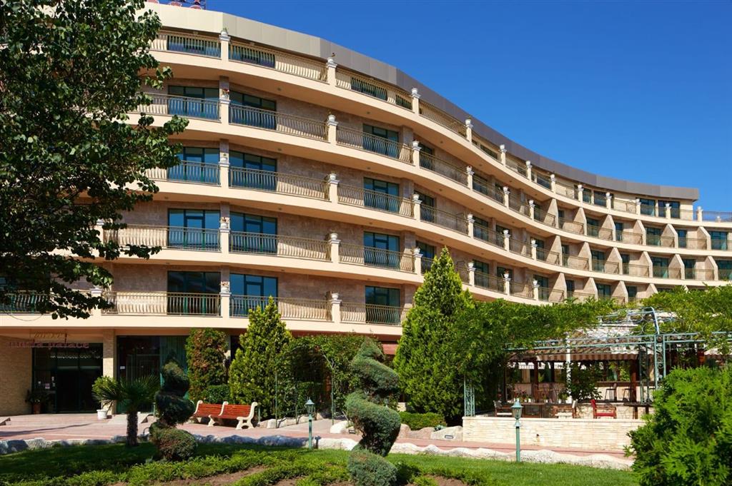 Hotel Mena Palace