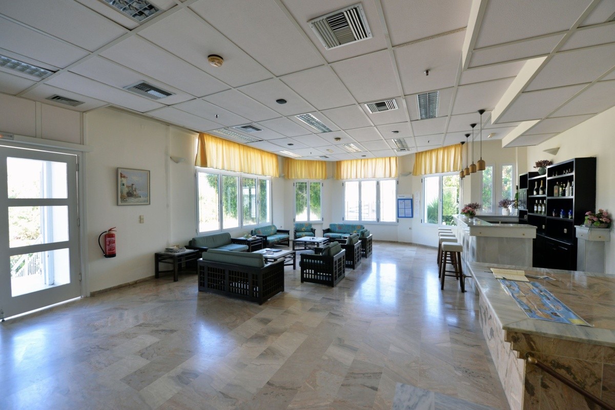 Anna Apartments
