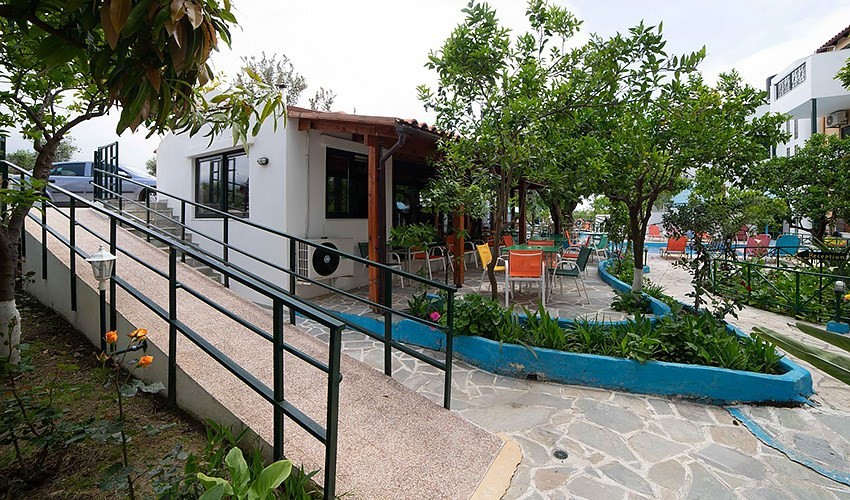 Kastro Hotel