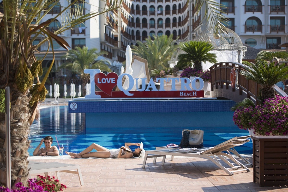 Quattro Beach Spa & Resort