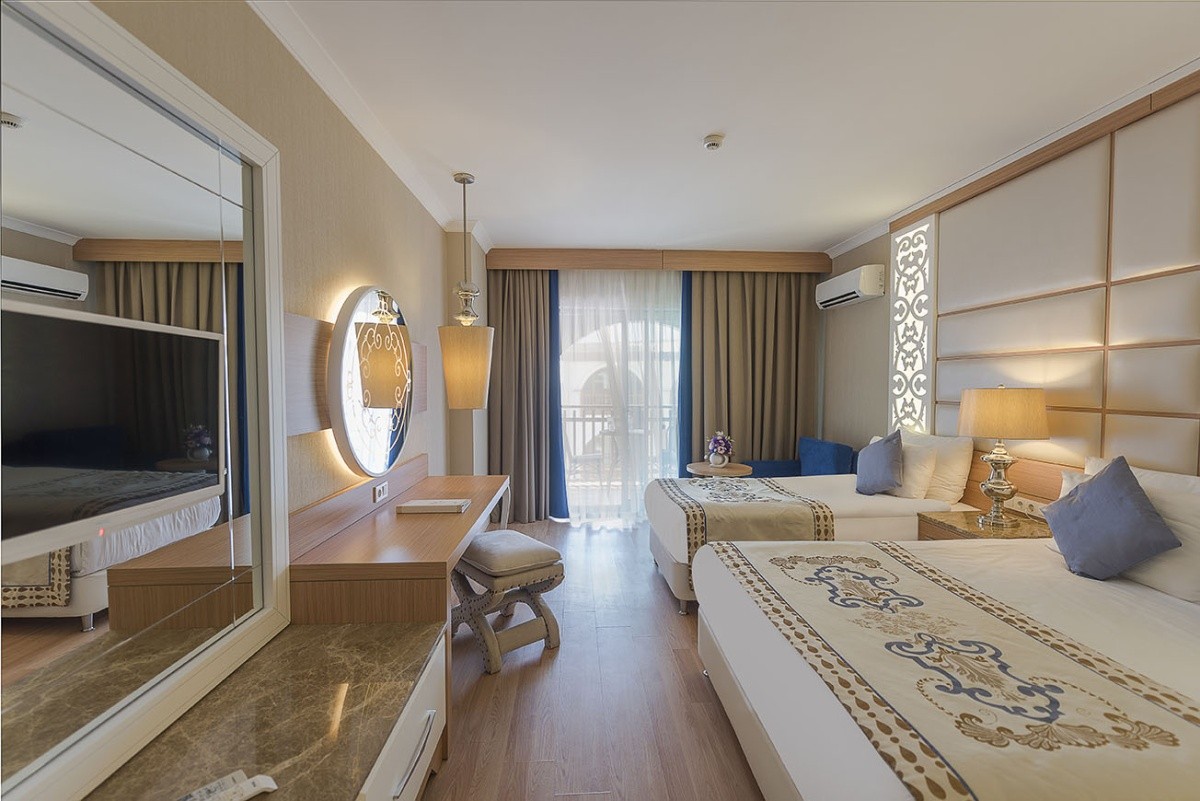 Quattro Beach Spa & Resort
