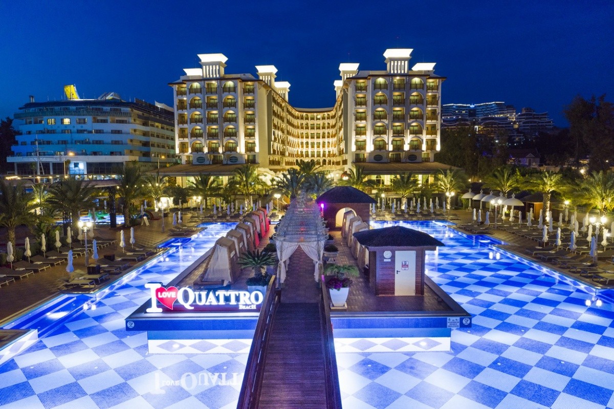 Quattro Beach Spa & Resort