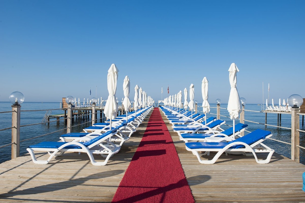 Quattro Beach Spa & Resort