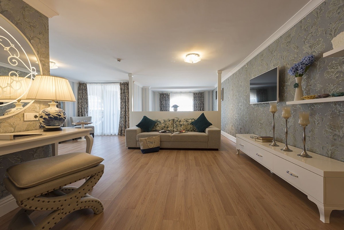 Quattro Beach Spa & Resort