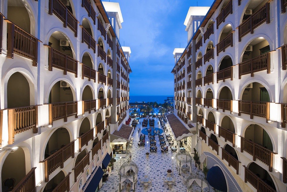 Quattro Beach Spa & Resort