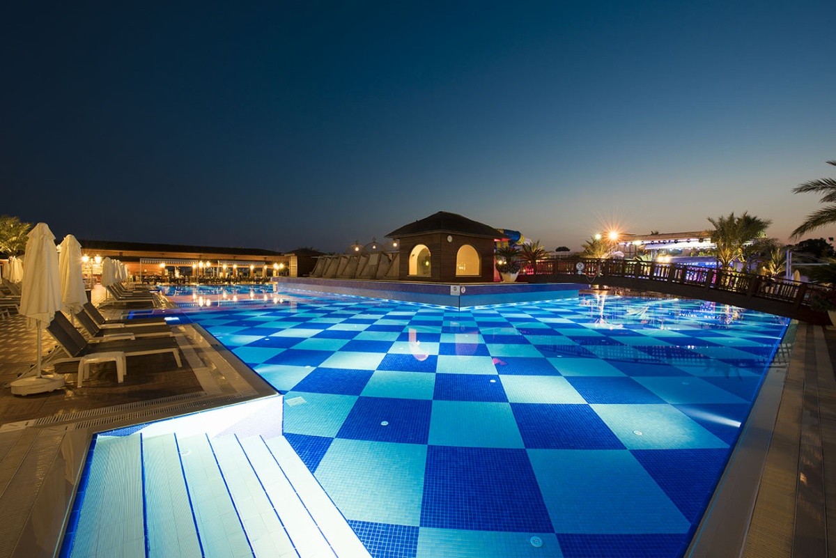 Quattro Beach Spa & Resort