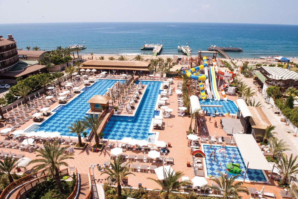 Quattro Beach Spa & Resort