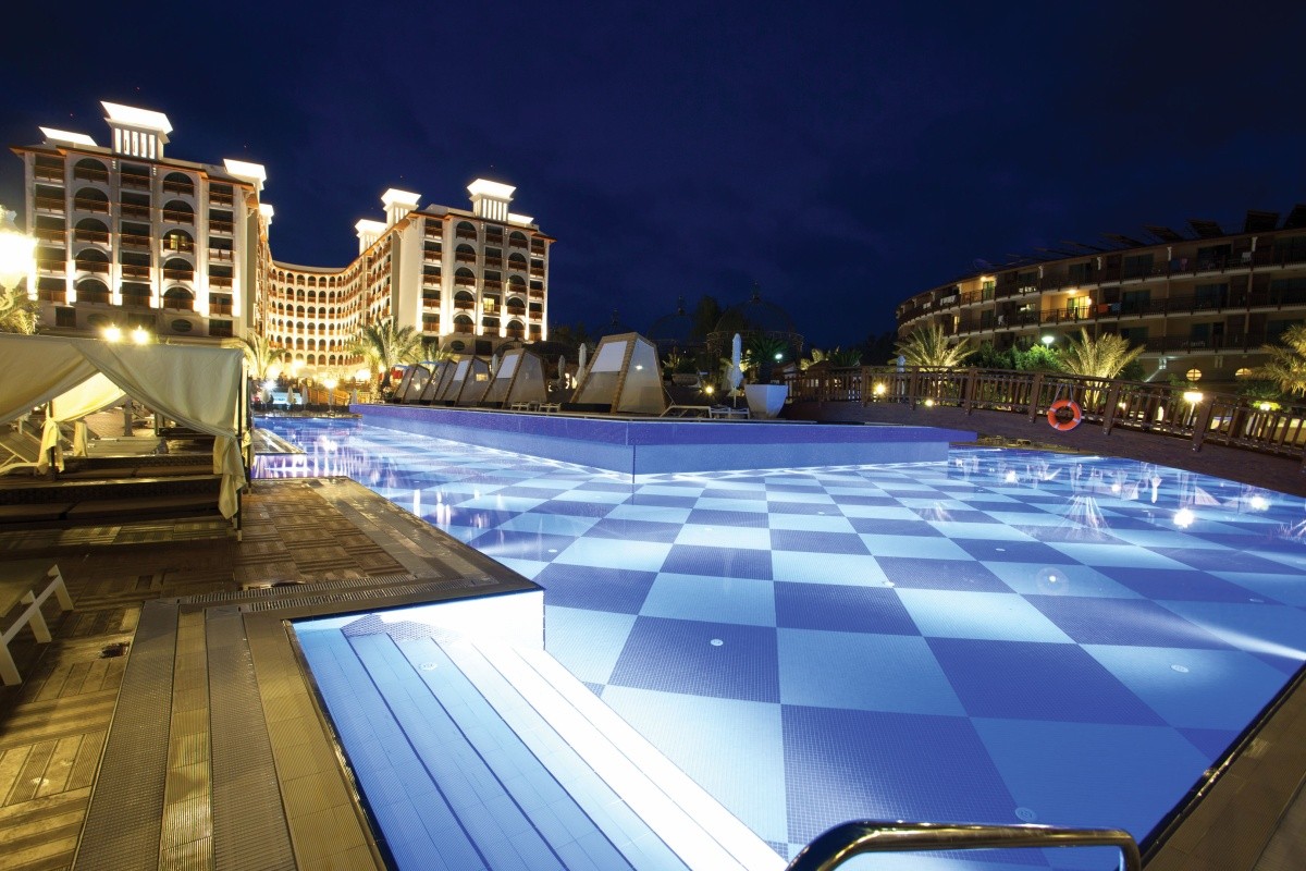Quattro Beach Spa & Resort