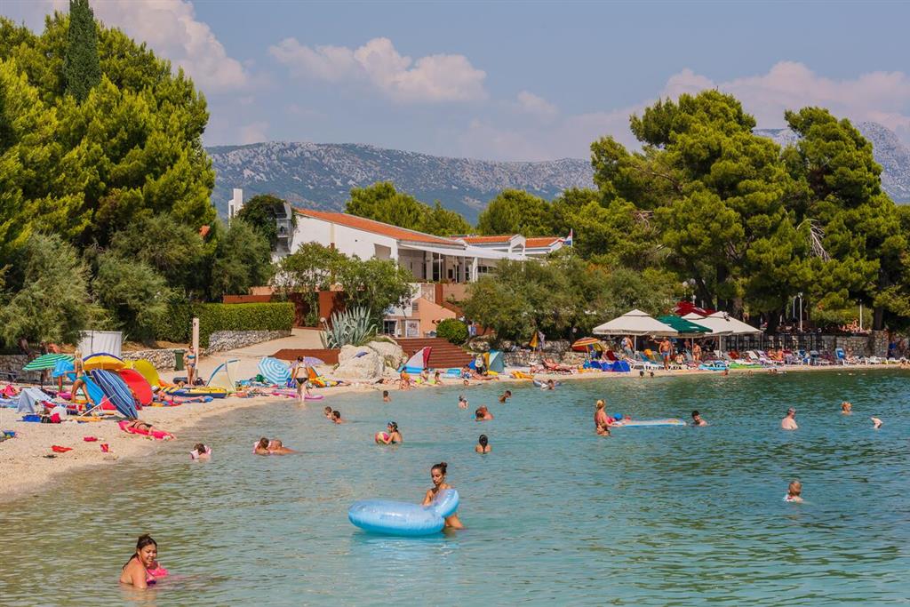 Resnik s All inclusive (depandance)
