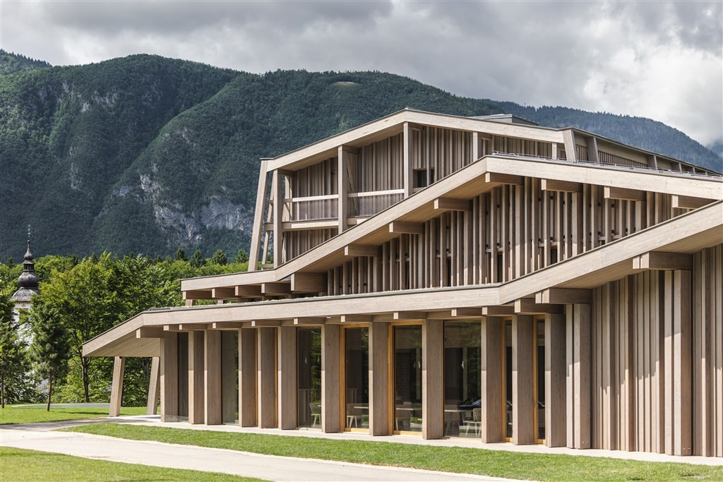 Bohinij