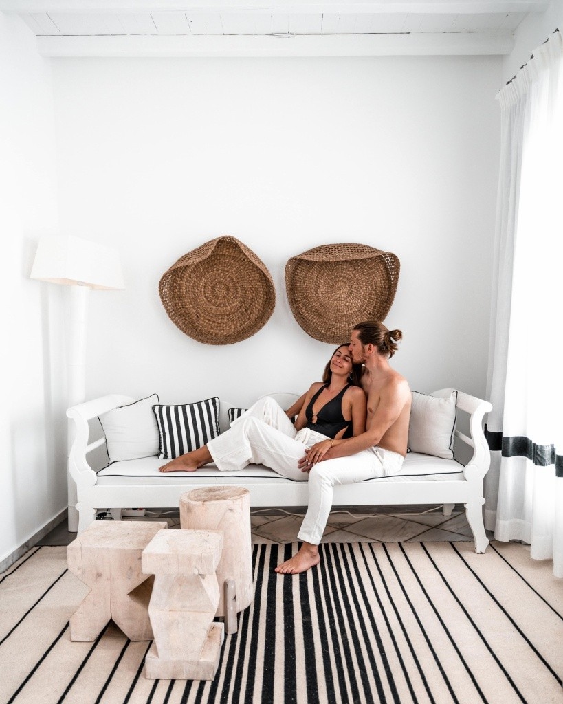 Mr & Mrs White