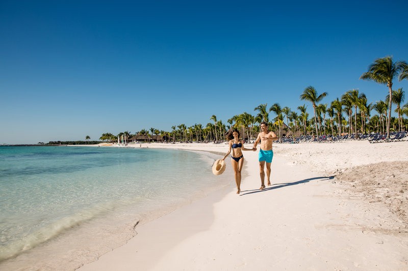 Barcelo Maya Colonial