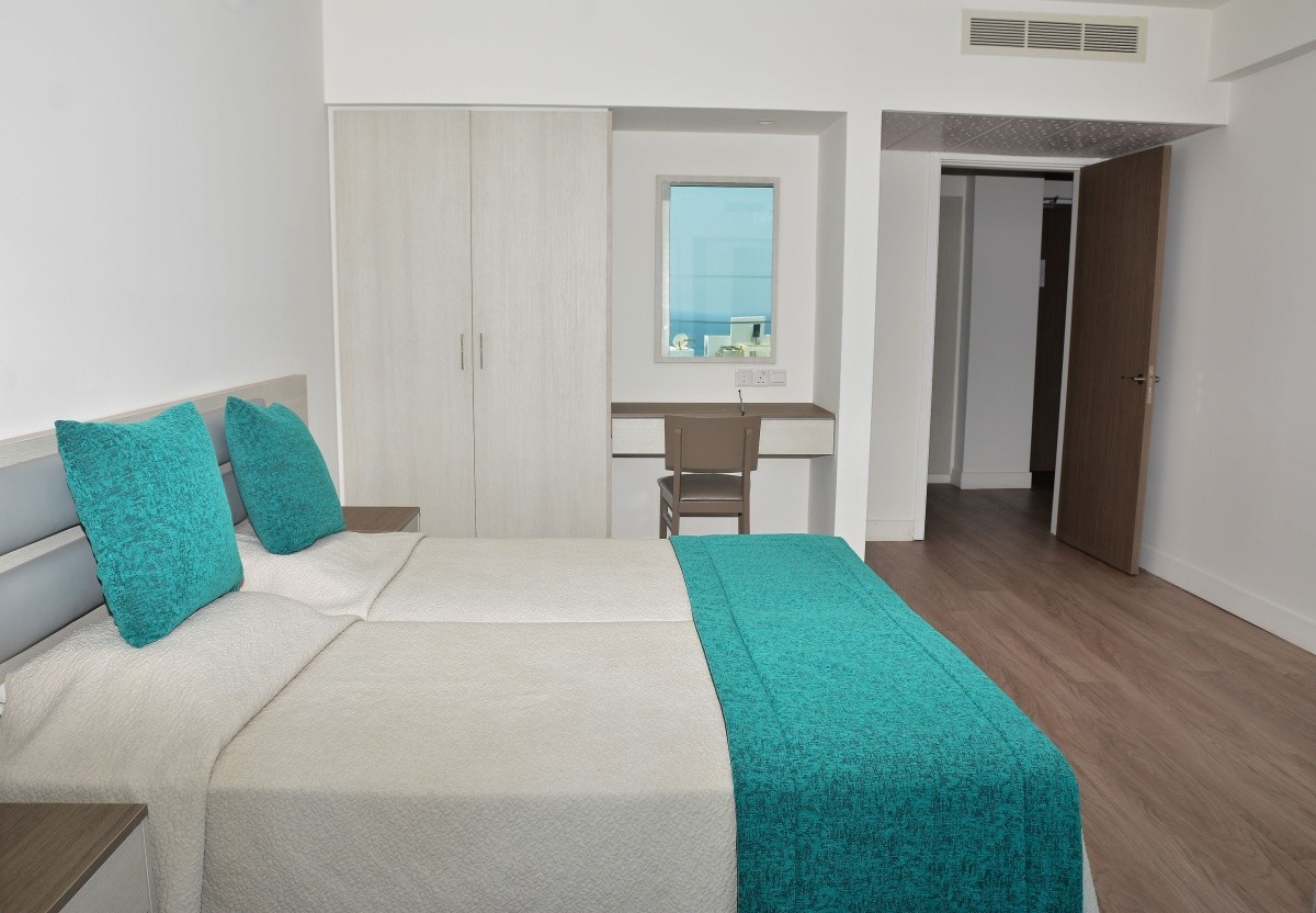 Melini Hotel Suites