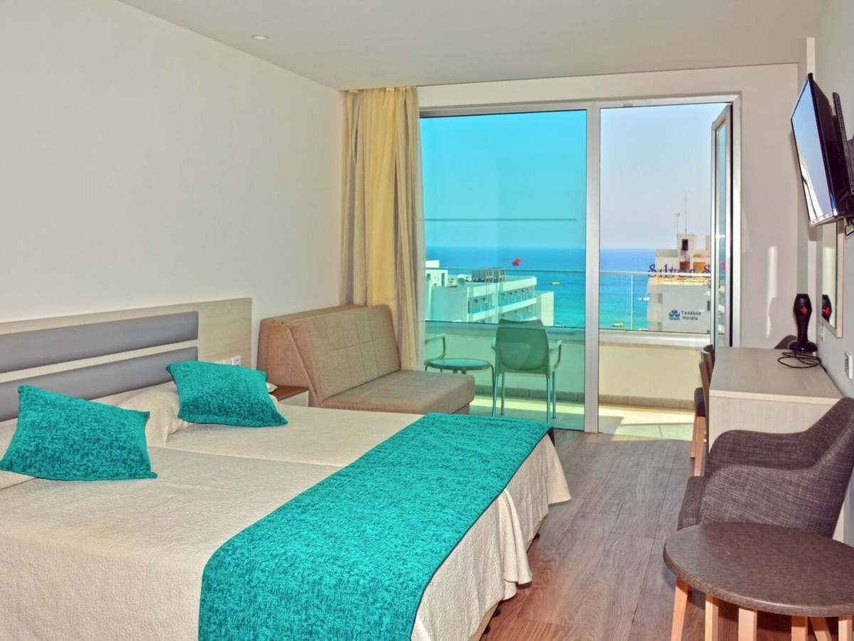 Melini Hotel Suites