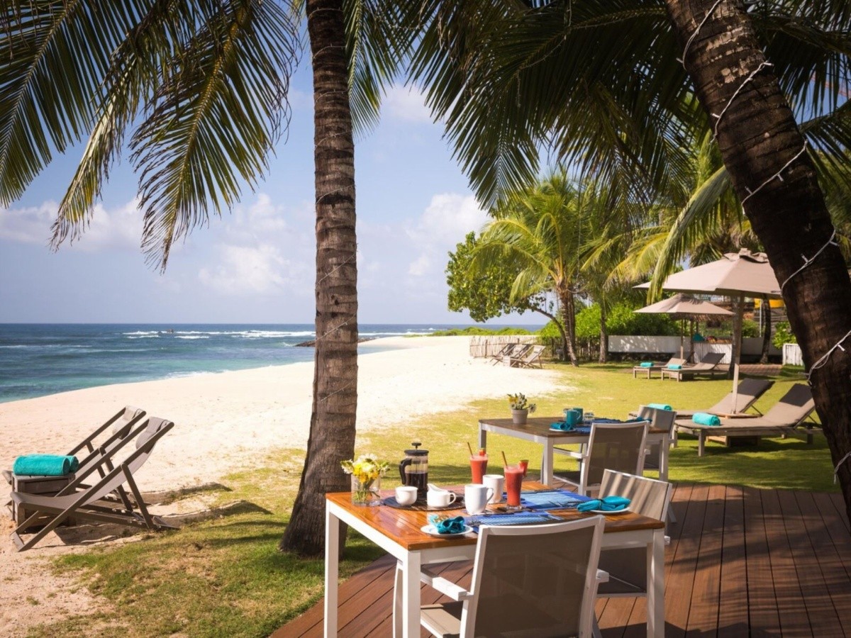 Sri Sharavi Beach Villas & Spa (Kamburugamuwa)