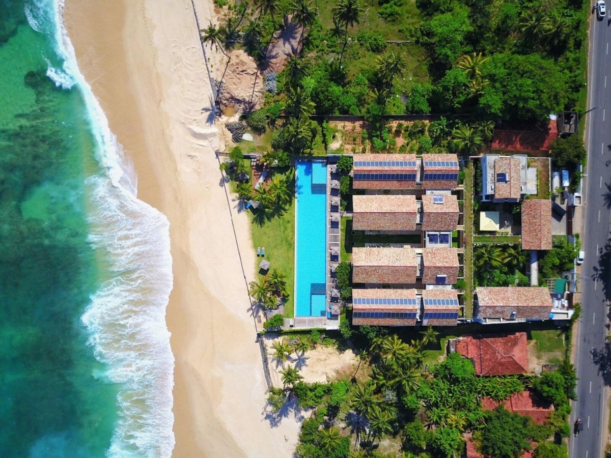 Sri Sharavi Beach Villas & Spa (Kamburugamuwa)