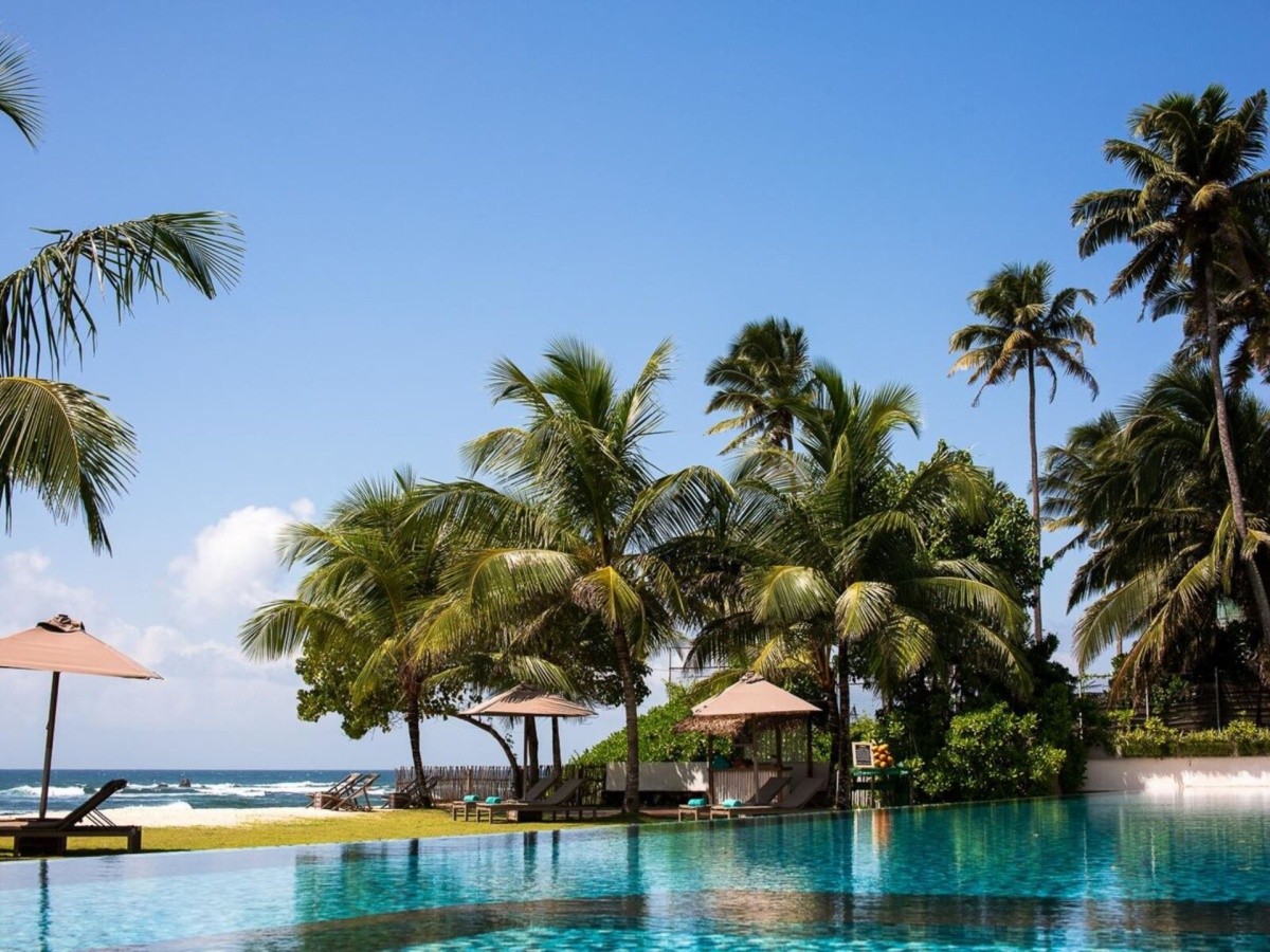 Sri Sharavi Beach Villas & Spa (Kamburugamuwa)