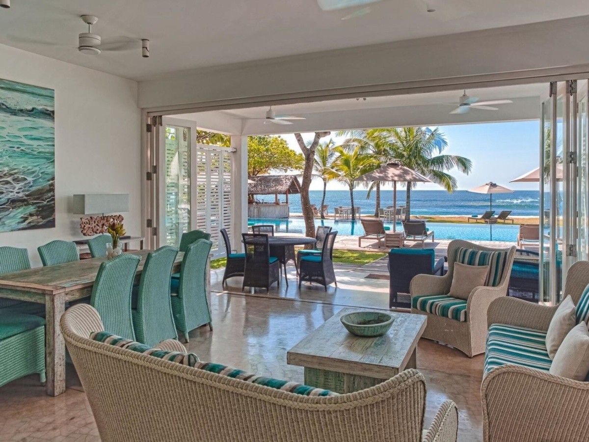 Sri Sharavi Beach Villas & Spa (Kamburugamuwa)