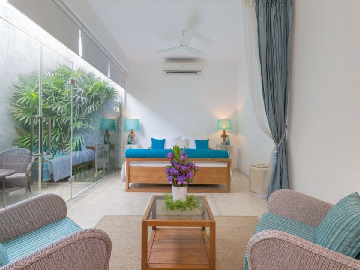 Sri Sharavi Beach Villas & Spa (Kamburugamuwa)