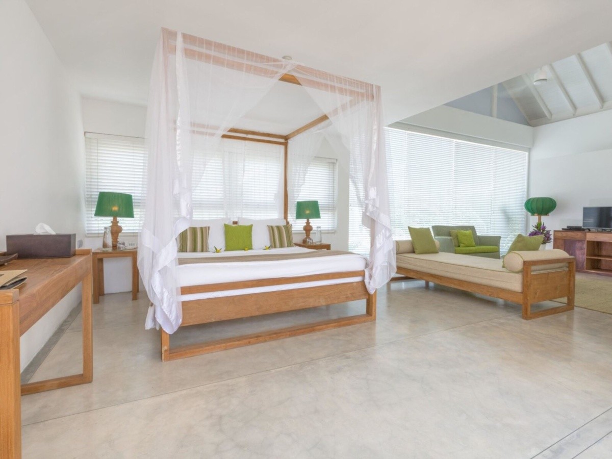 Sri Sharavi Beach Villas & Spa (Kamburugamuwa)