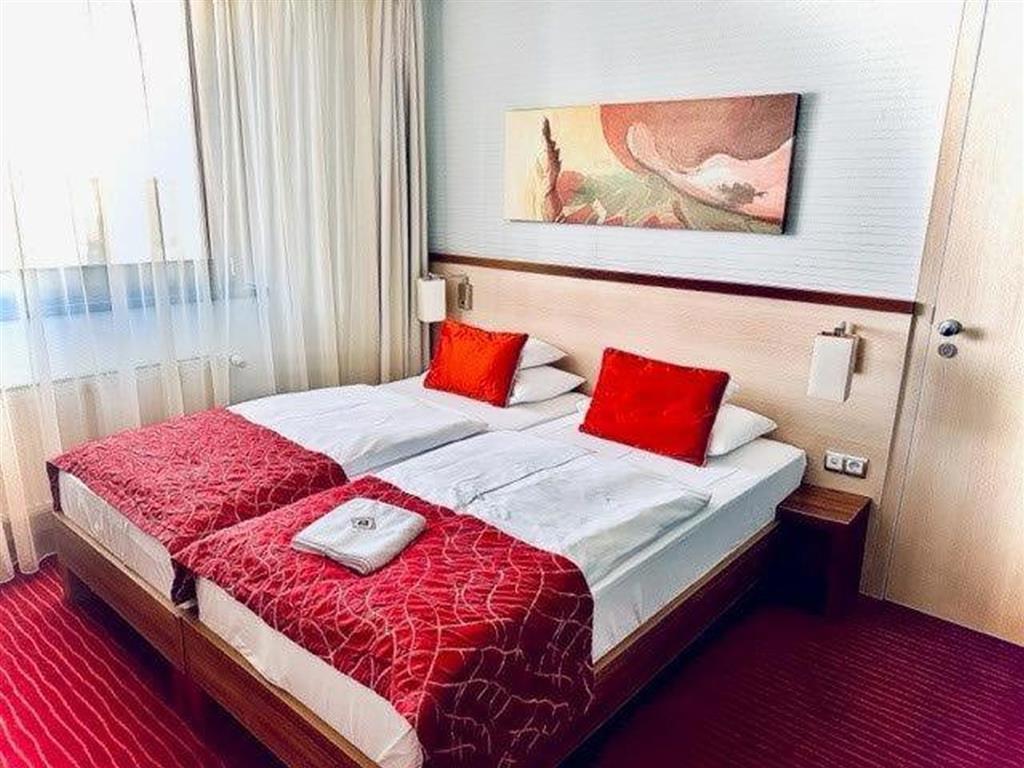 Hotel Famulus Business