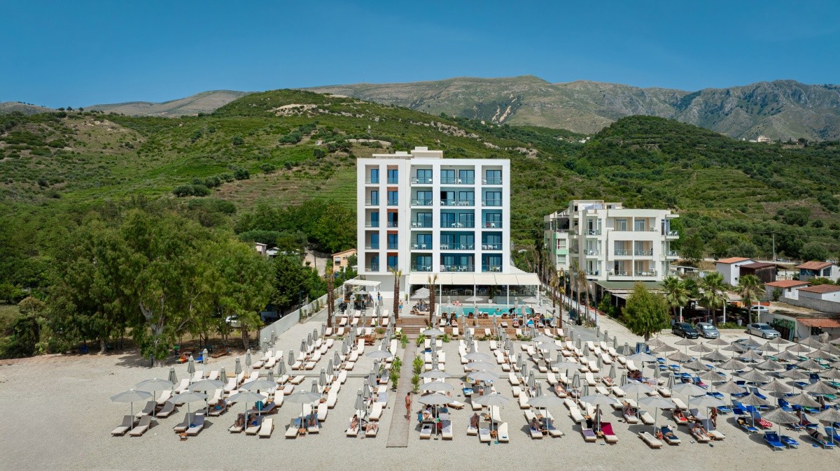 Morina Beach