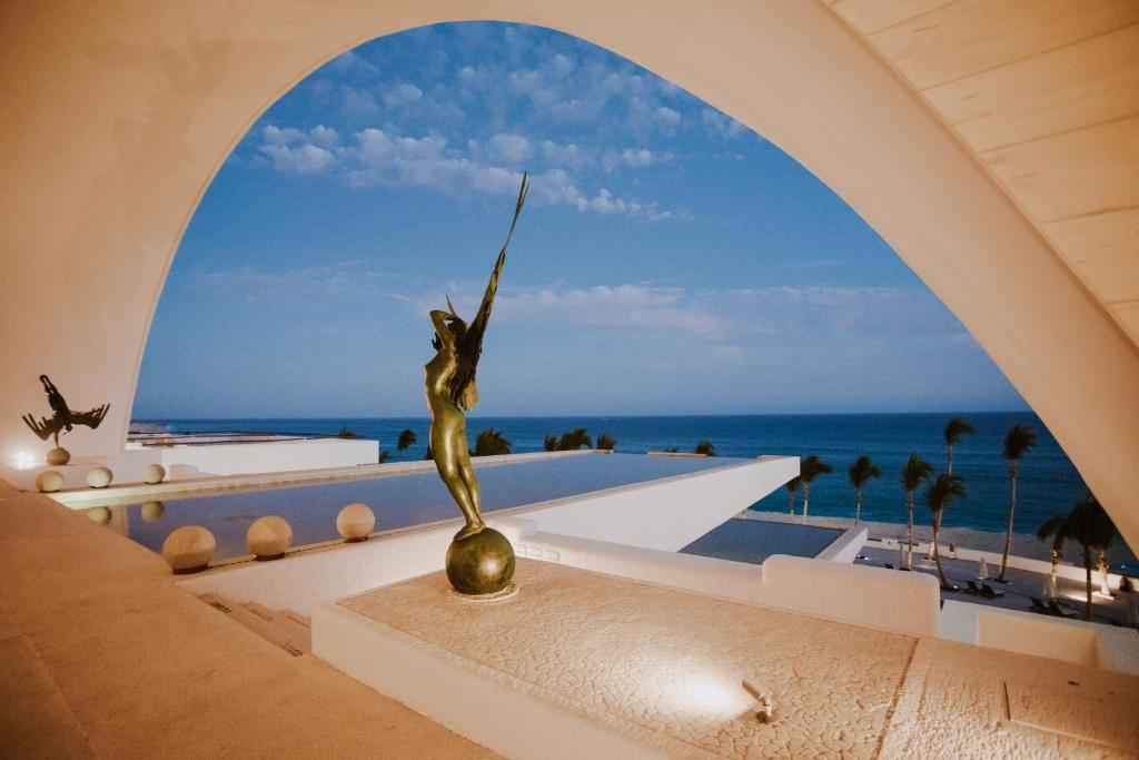 Marquis Los Cabos Resort & Spa